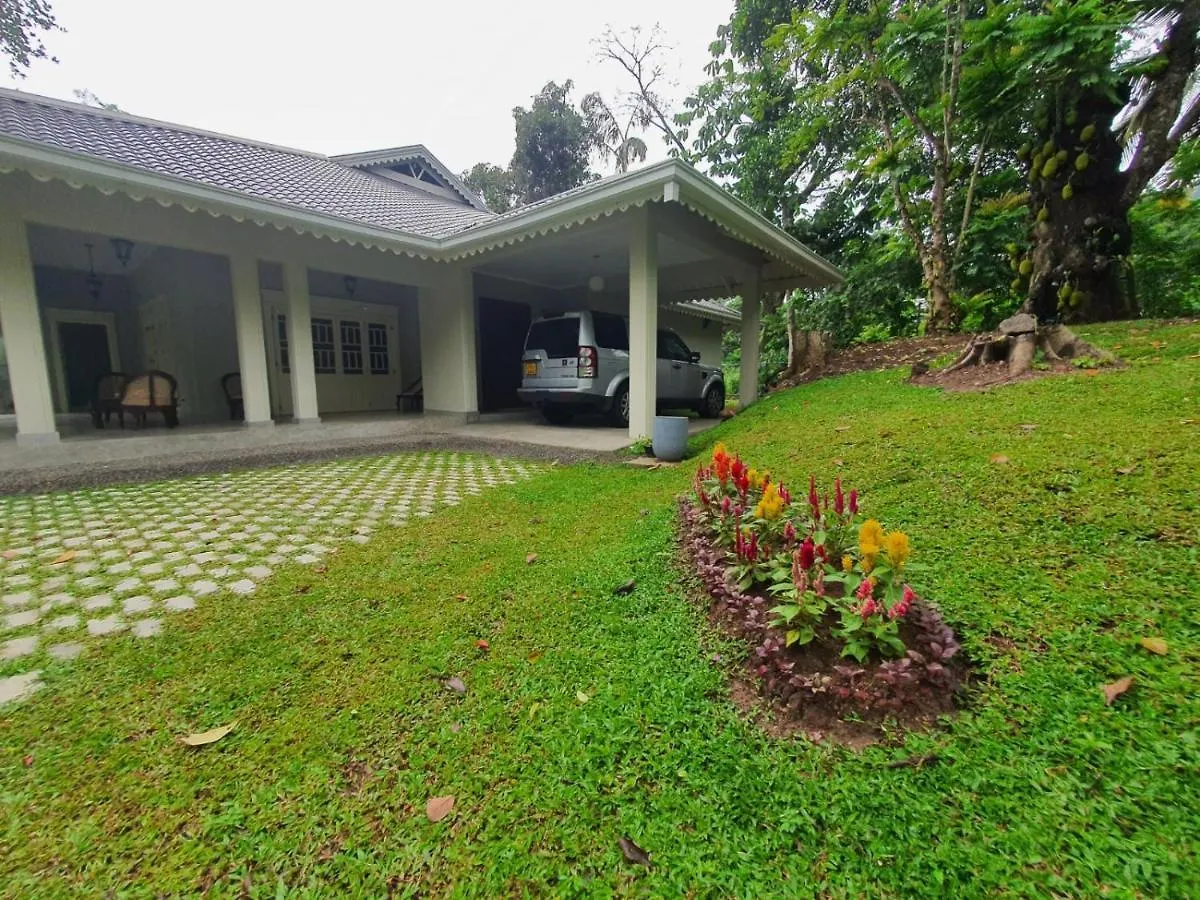 Homestay Lewella House Kandy Apartment